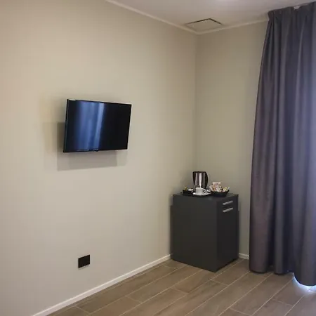 招待所 Roma 安科纳